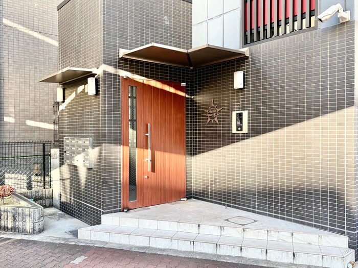 スターダスト堺の物件外観写真