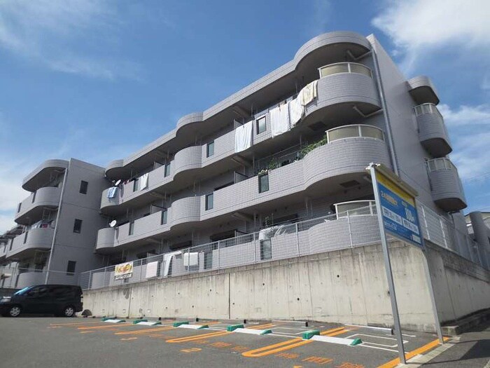 サンライズ春日丘の物件外観写真