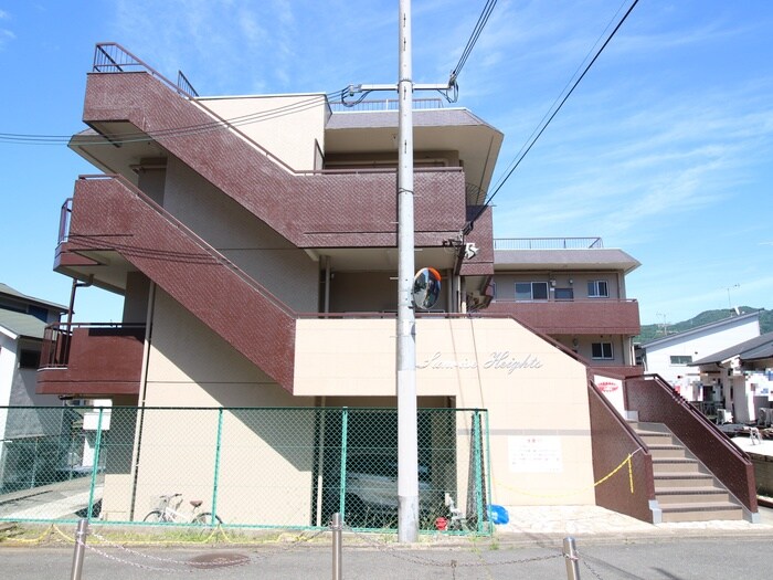 サンライズハイツの物件外観写真