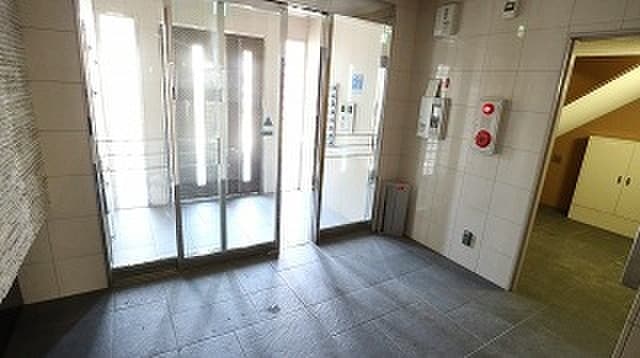 キラクマンションの物件外観写真