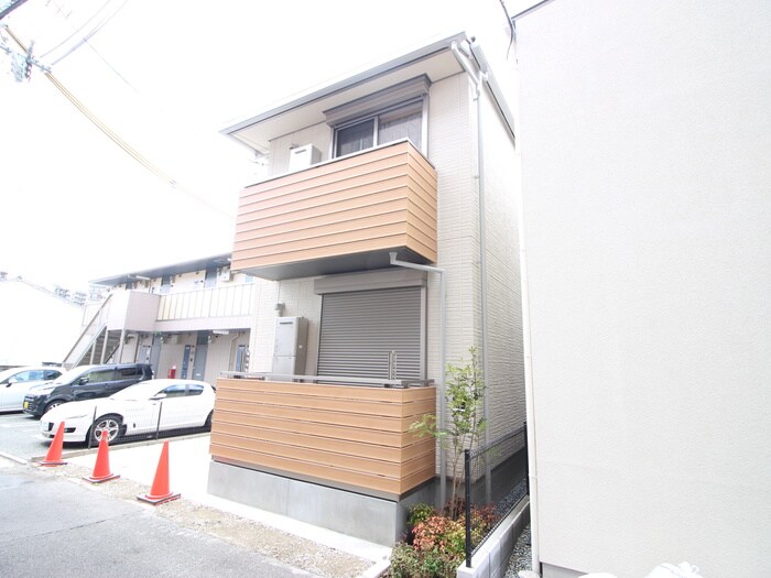 サンハイツ二番館の物件外観写真
