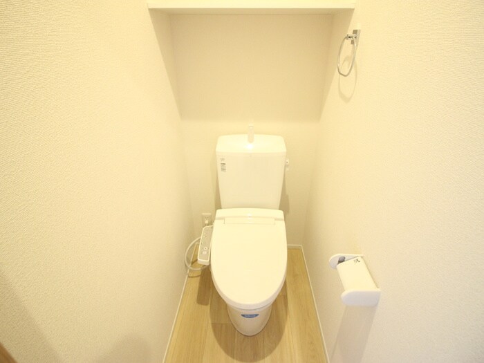 サンハイツ二番館の物件内観写真