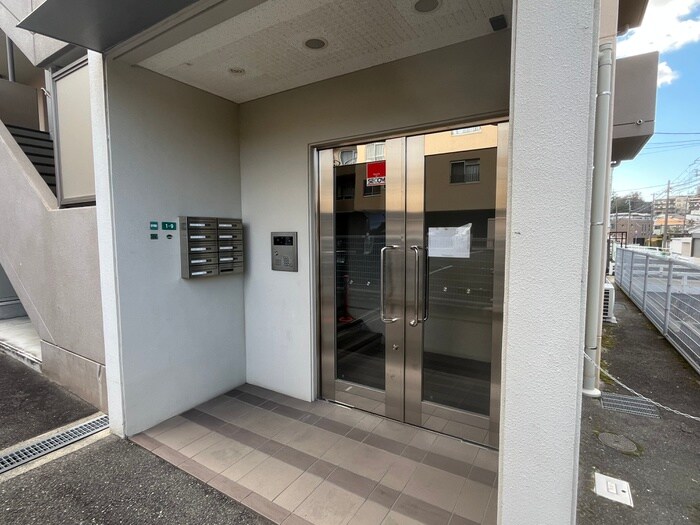 リアライズ新甲陽１の物件外観写真