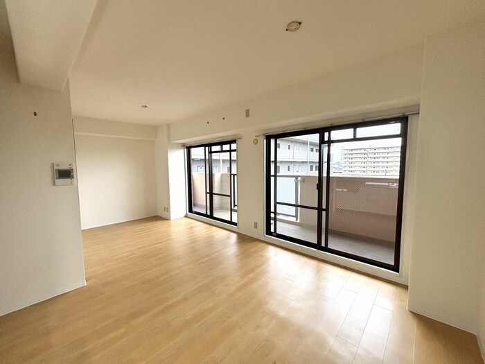 ブリランテ鶴見の物件内観写真