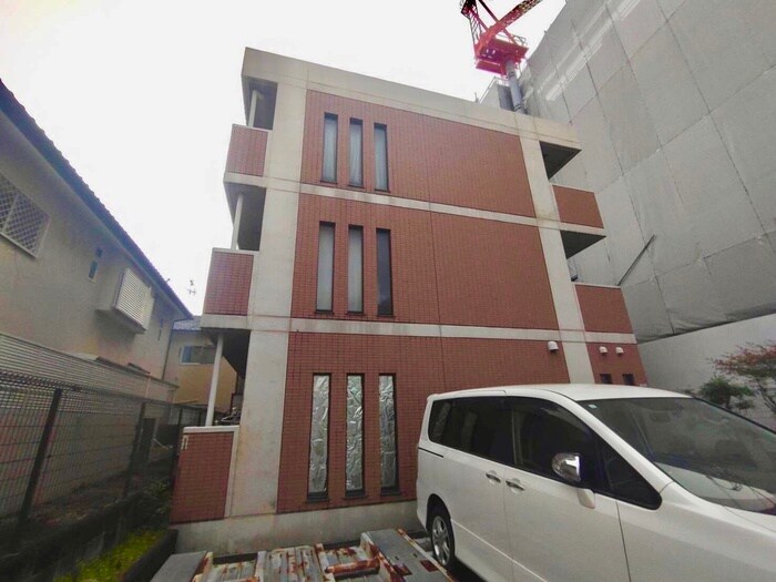 メリット伊丹の物件外観写真