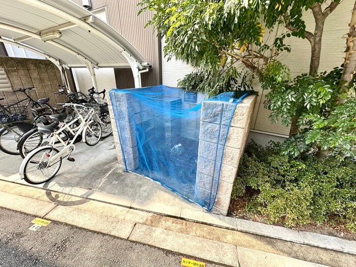 ブレ－ブエムズの物件外観写真