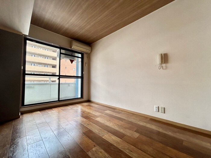 アーバンレイ１２の物件内観写真