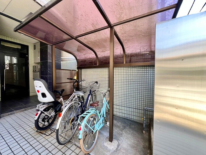 アーバンレイ１２の物件外観写真