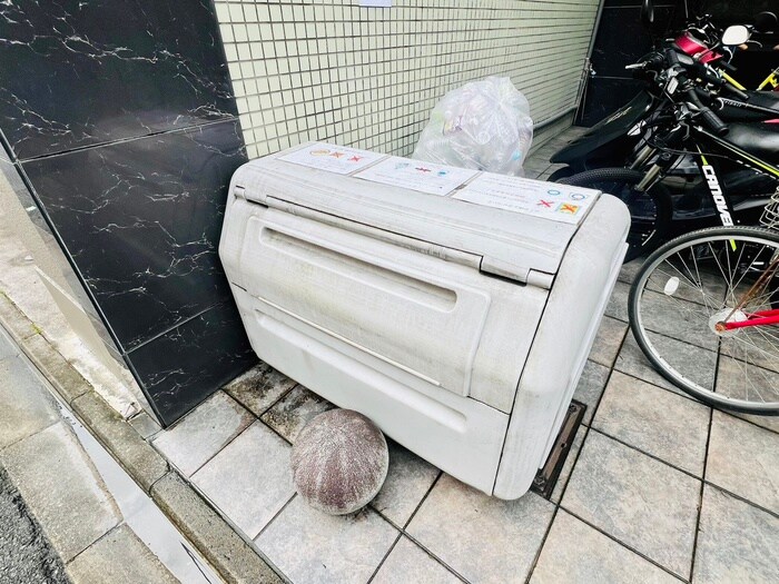 アーバンレイ１２の物件外観写真