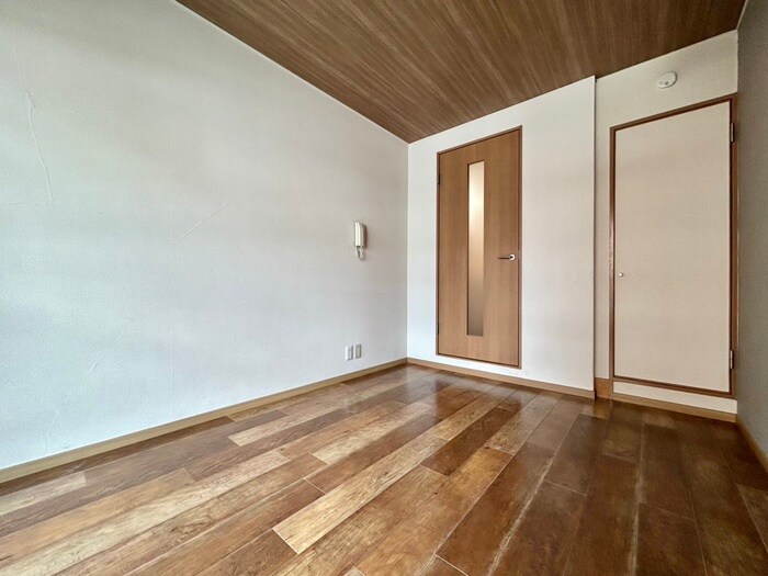 アーバンレイ１２の物件内観写真