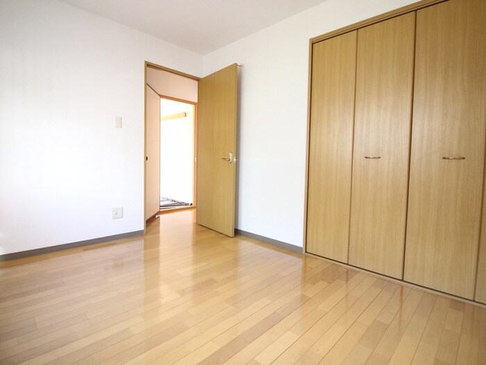 サンバレイ緑地Ｂ棟の物件内観写真