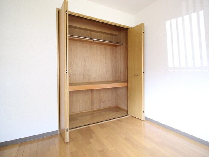 サンバレイ緑地Ｂ棟の物件内観写真