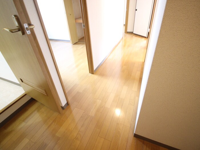 サンバレイ緑地Ｂ棟の物件内観写真