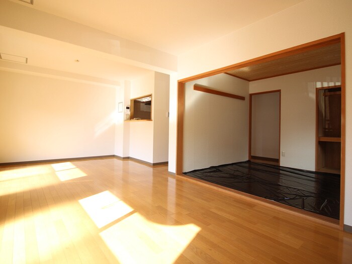 サンバレイ緑地Ｂ棟の物件内観写真