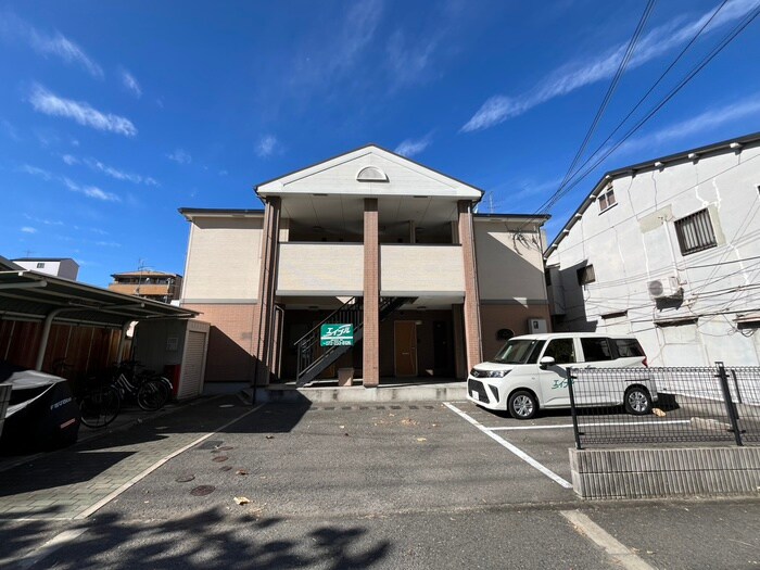 ル－ナの物件外観写真