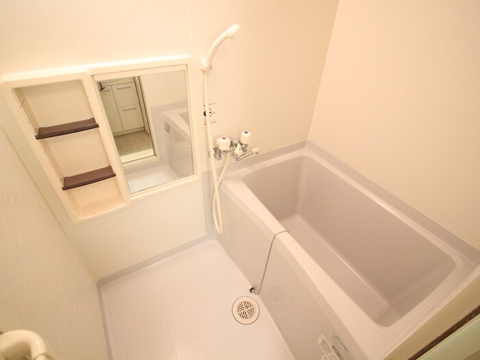 エスコ－ト行基の物件内観写真