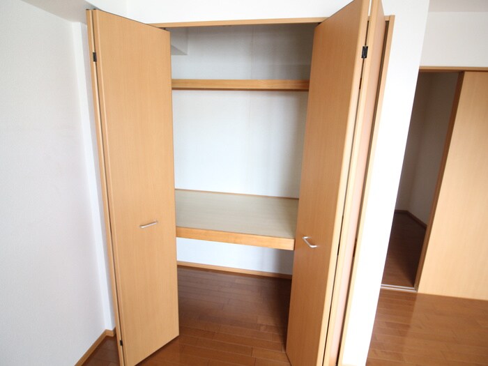 エスコ－ト行基の物件内観写真