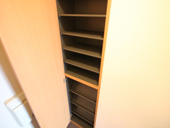 エスコ－ト行基の物件内観写真