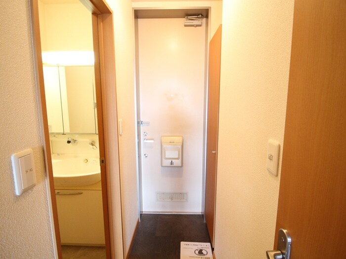 エスコ－ト行基の物件内観写真