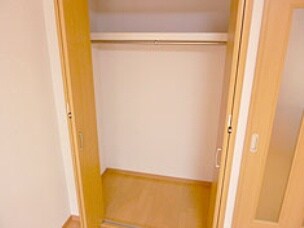 ｱﾝﾌﾟﾙ-ﾙｸﾗ-ｼﾞｭｺﾘ-ﾇｼｬﾝⅠの物件内観写真