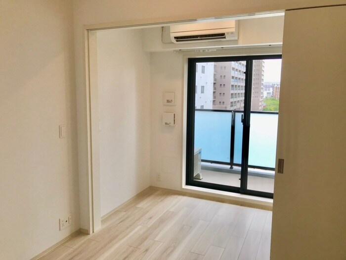 コンフォリア・リヴ南森町Qの物件内観写真