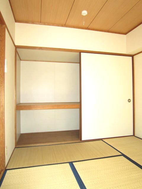 サンフロ－ラ山科の物件内観写真