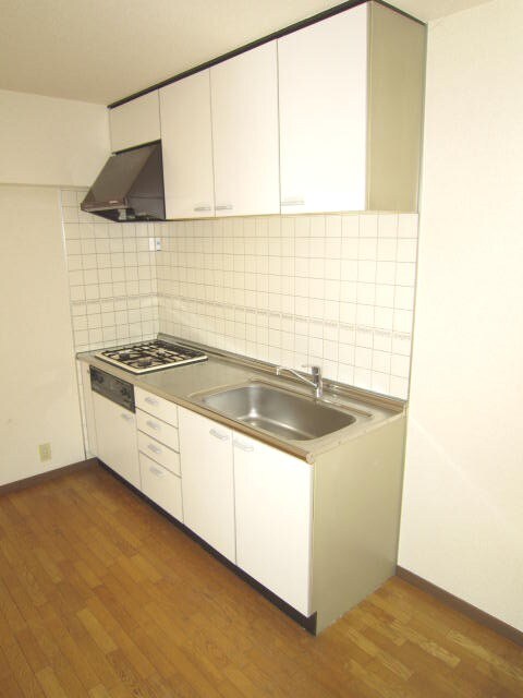 サンフロ－ラ山科の物件内観写真