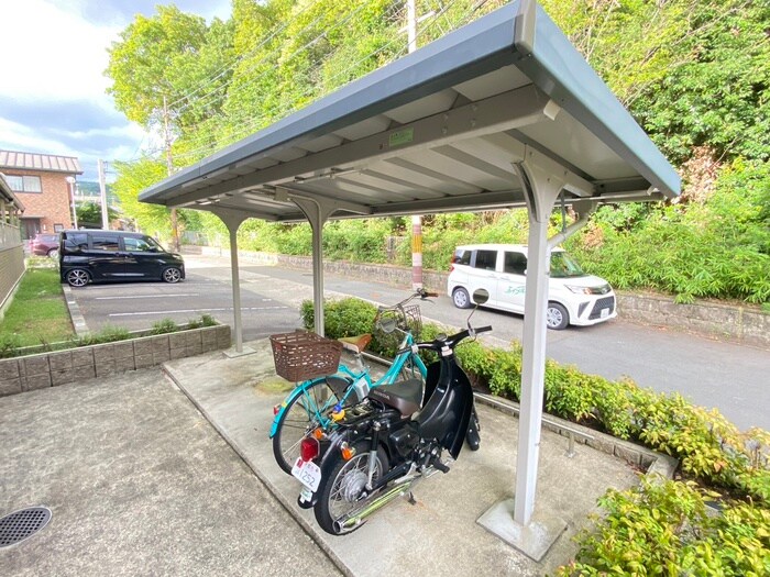 コリ－ナ宇多野の物件外観写真