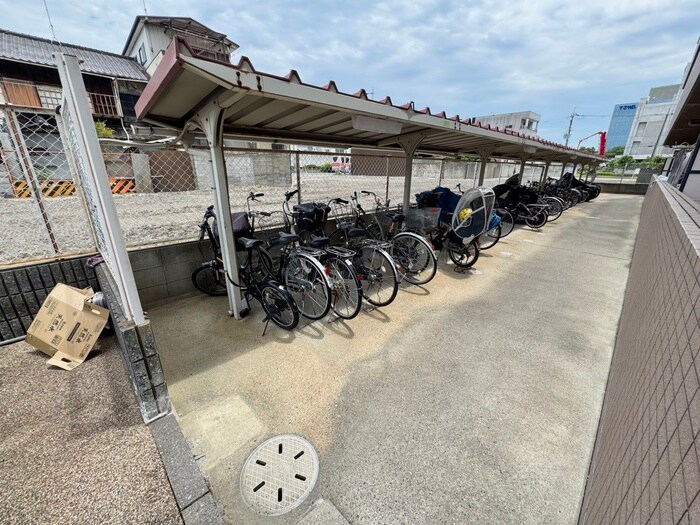 サウスビンの物件外観写真