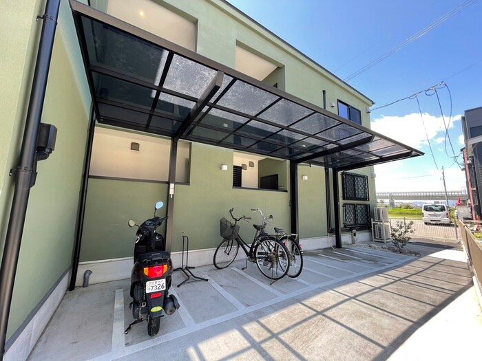 キャルムコ－ト交野の物件外観写真