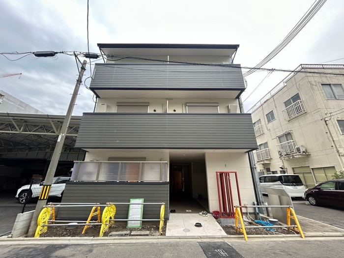 アドバンスコート五条丹波口の物件外観写真