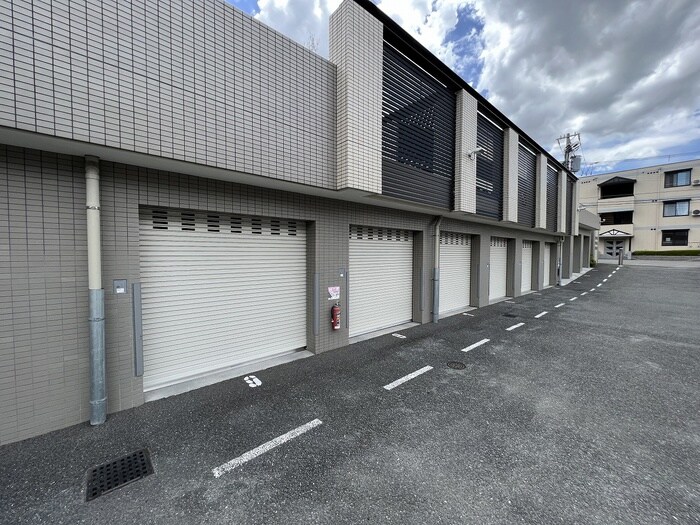 Ｇｒｅｅｎ　Ｈｉｌｌｓ　和の物件外観写真