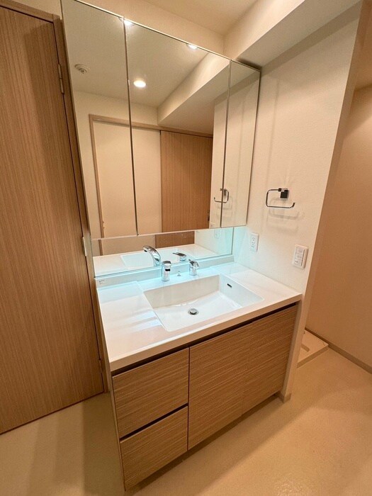 ブランズ京都烏丸御池(303)の物件内観写真