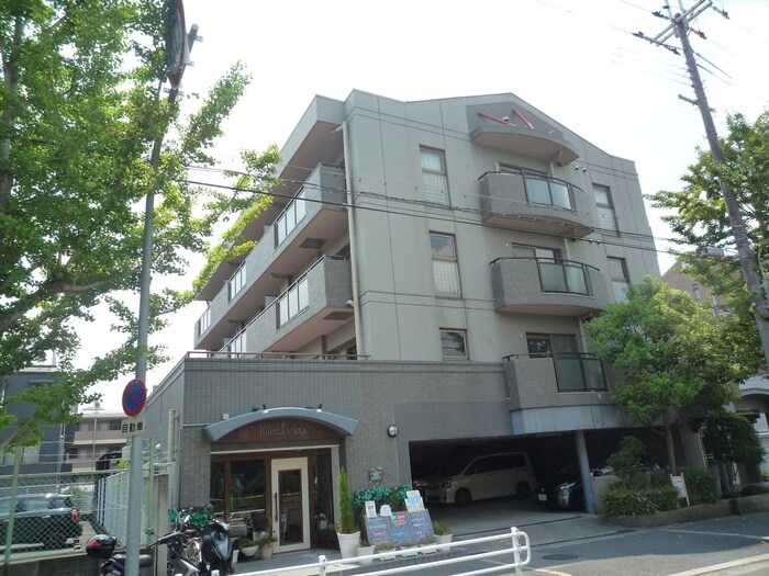 千里五月ヶ丘ハイツⅡ番館の物件外観写真