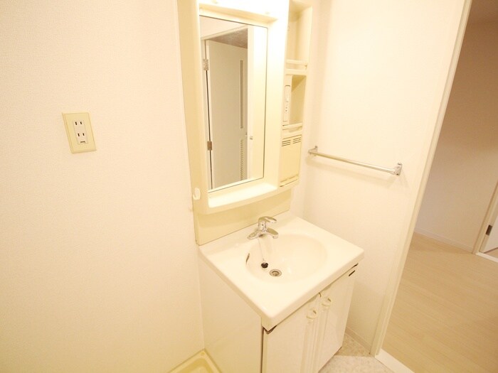 コ－ストハイツの物件内観写真