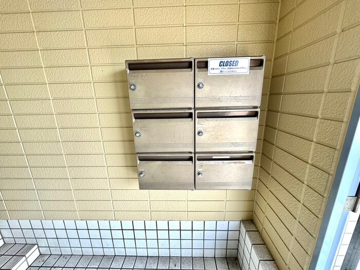 メルヴェーユ大村の物件外観写真