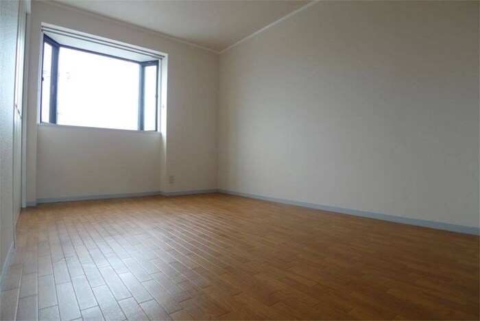 メルヴェーユ大村の物件内観写真