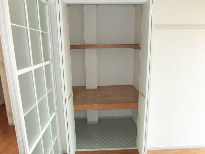 メルヴェーユ大村の物件内観写真