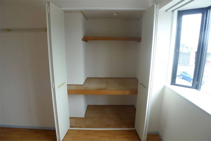 メルヴェーユ大村の物件内観写真