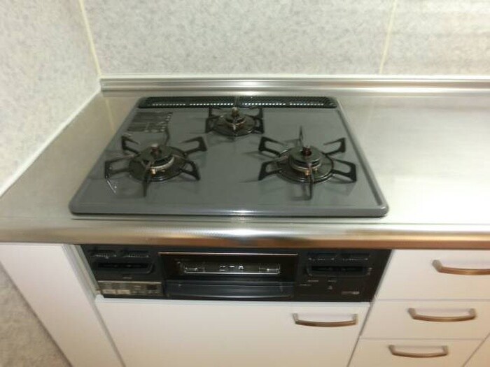 メルヴェーユ大村の物件内観写真