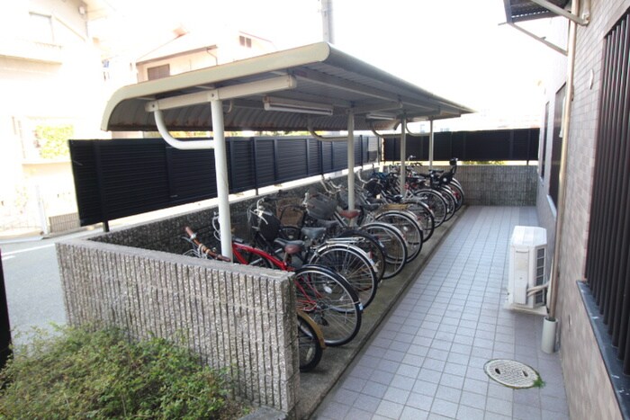 ベネフィス鴨池Ⅰの物件外観写真