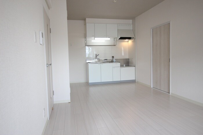 ルルーディ古川の物件内観写真