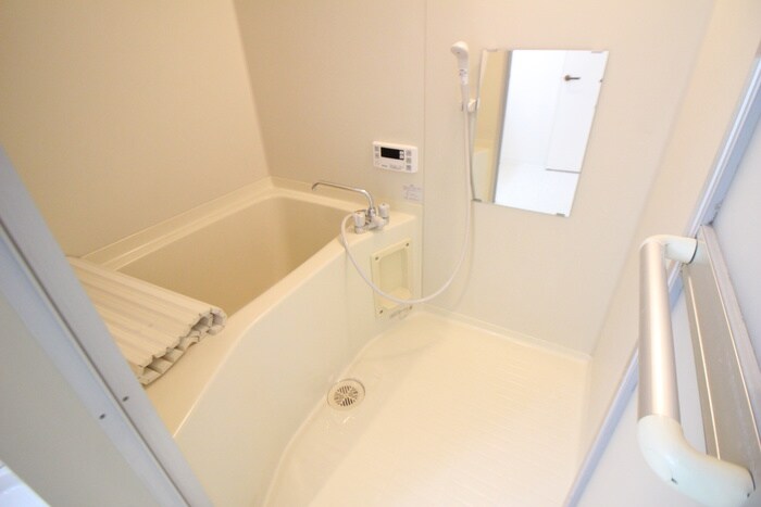 ユーコート宝塚の物件内観写真