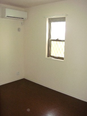 エレガンツア南本町の物件内観写真