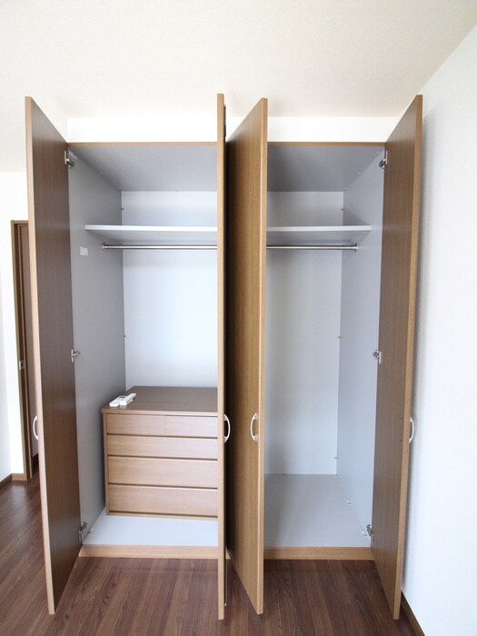 コンフォ－スＭＩＹＡの物件内観写真