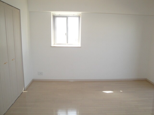 アスリ－ト本町リバ－ウエストの物件内観写真