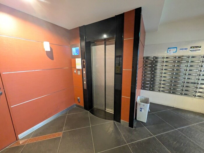 アスリ－ト本町リバ－ウエストの物件外観写真