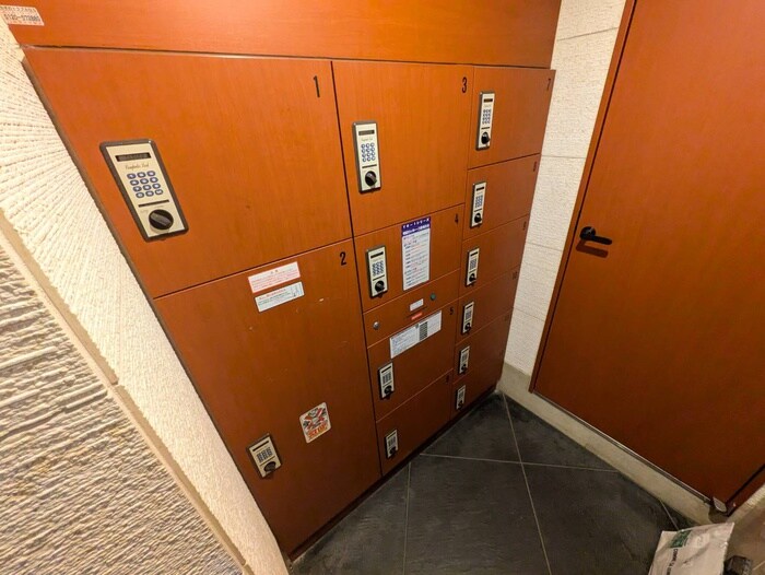 アスリ－ト本町リバ－ウエストの物件外観写真