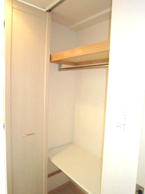 アスリ－ト本町リバ－ウエストの物件内観写真