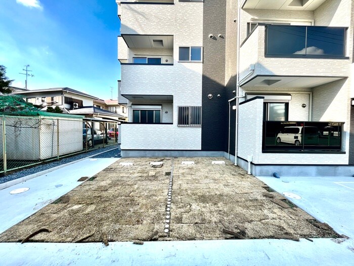 STAR MAISON 寝屋川の物件外観写真